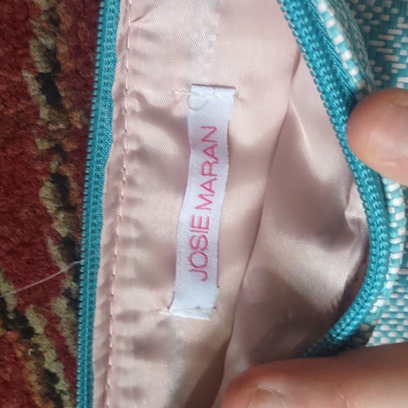 3/15 🦇 Blue and White Clutch - Picture 4 of 5